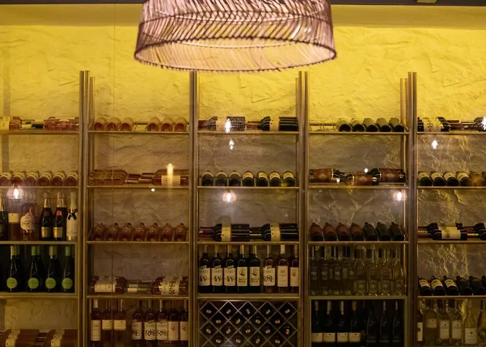 Babana Hotell Golturkbuku