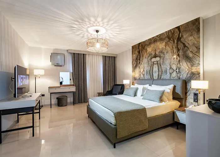 Babana Hotel 2*